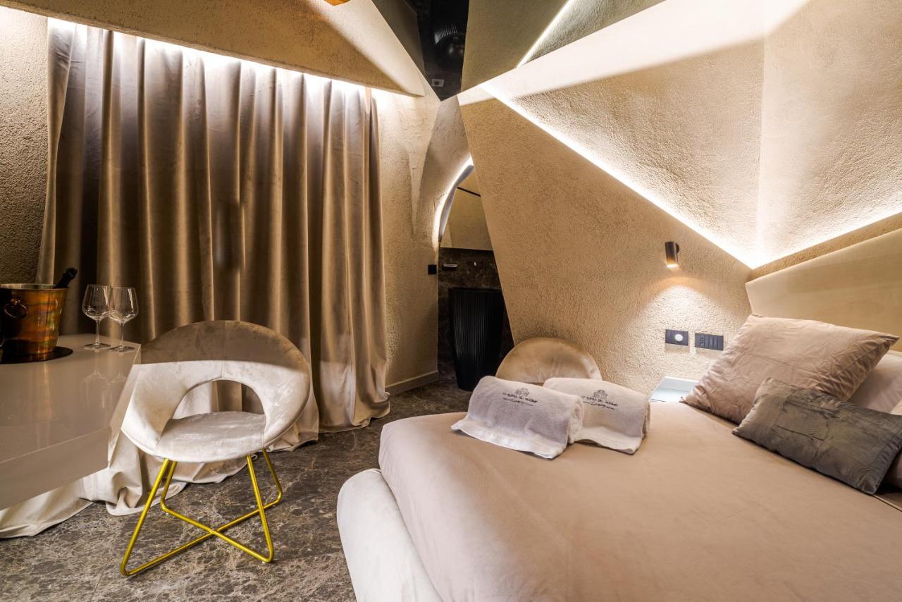Le Suites Del Duomo Luxury 卡塔尼亚 外观 照片