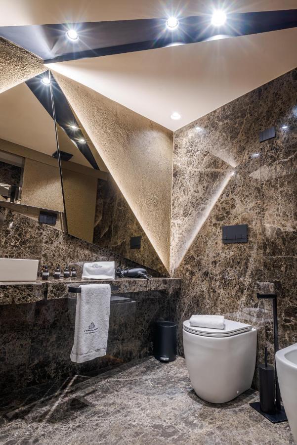 Le Suites Del Duomo Luxury 卡塔尼亚 外观 照片