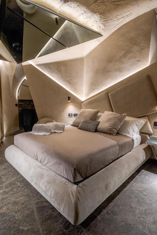 Le Suites Del Duomo Luxury 卡塔尼亚 外观 照片