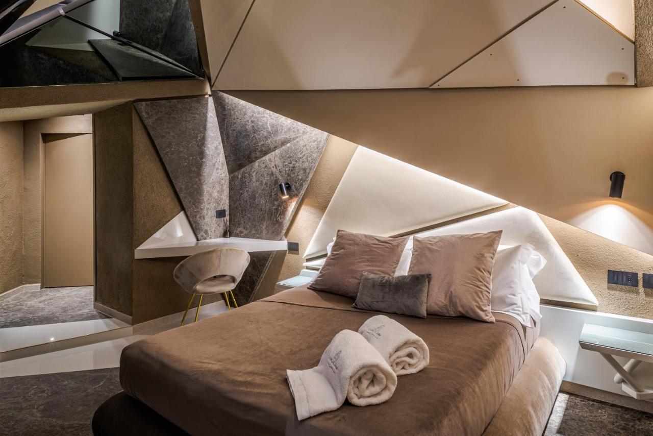 Le Suites Del Duomo Luxury 卡塔尼亚 外观 照片